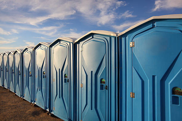 Best Restroom Trailer for Corporate Events  in Grandview Plaza, KS
